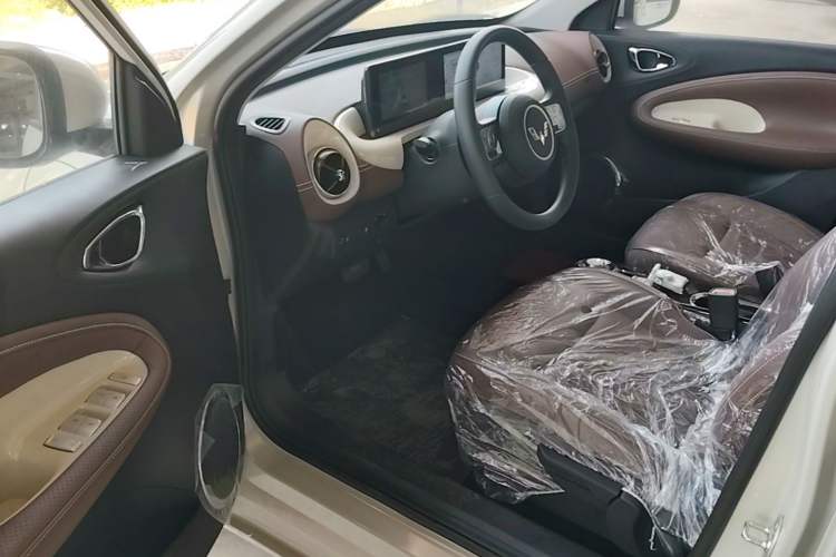 Used Wuling Bingo 2024 333 km Enjoyment Version Driver Seat