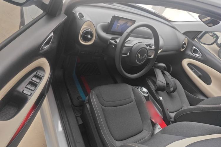 Used Wuling Bingo 2024 203km Light Edition Driver Seat