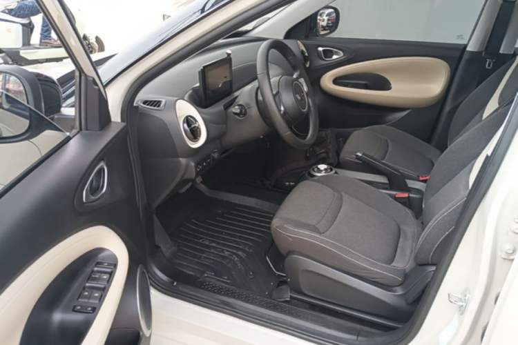 Used Wuling Bingo 2024 203km Light Edition Driver Seat