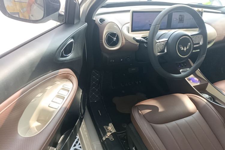 Used Wuling Bingo 2024 333 km Lingxi Connected Version Driver Seat