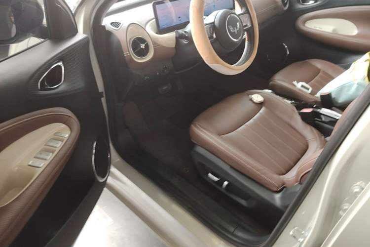 Used Wuling Bingo 2024 333 km Lingxi Connected Version Driver Seat