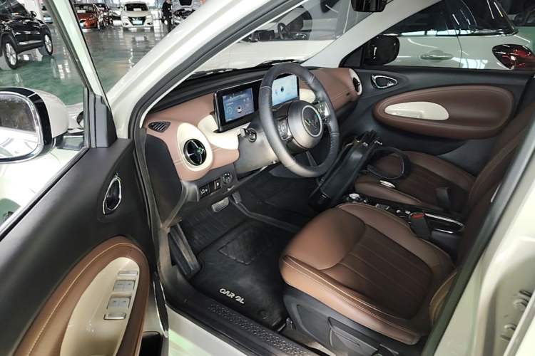 Used Wuling Bingo 2024 333 km Enjoyment Version Driver Seat