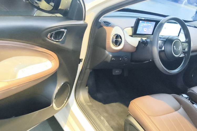 Used Wuling Bingo 2024 333 km Enjoyment Version Driver Seat