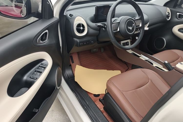 Used Wuling Bingo 2024 203km Light Edition Driver Seat