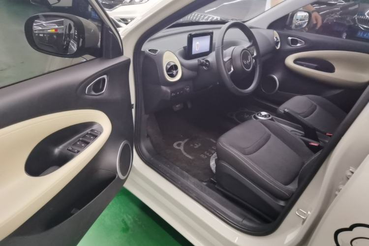 Used Wuling Bingo 2024 203km Light Edition Driver Seat