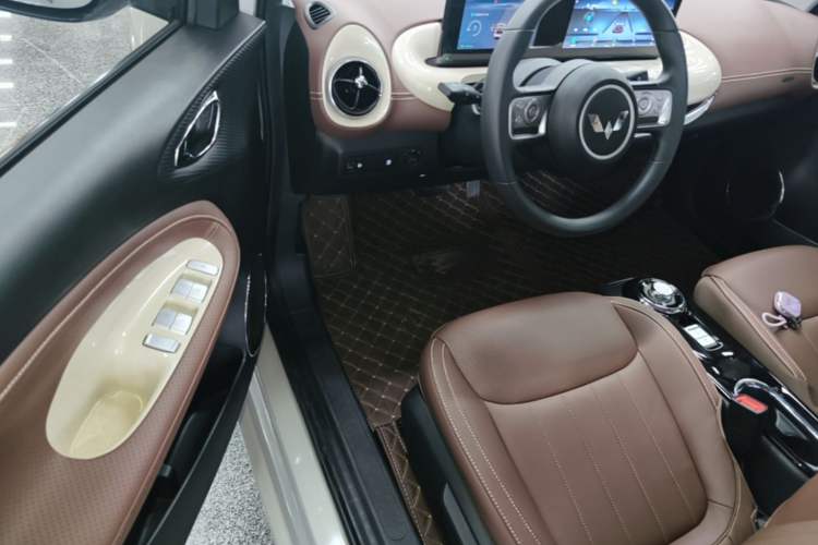 Used Wuling Bingo 2024 333 km Enjoyment Version Driver Seat