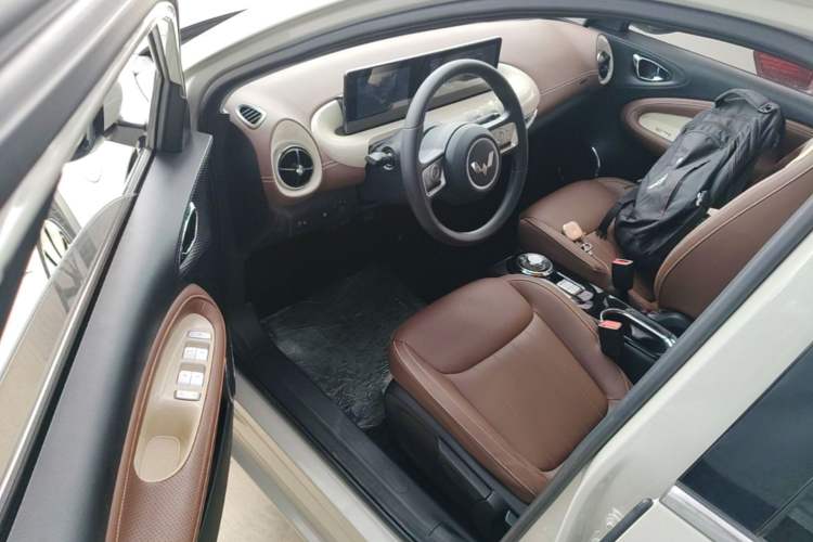 Used Wuling Bingo 2024 333 km Enjoyment Version Driver Seat