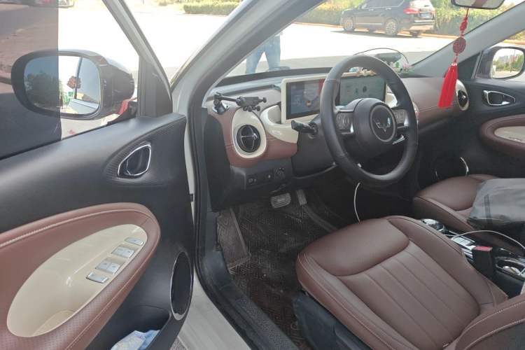 Used Wuling Bingo 2024 333 km Enjoyment Version Driver Seat