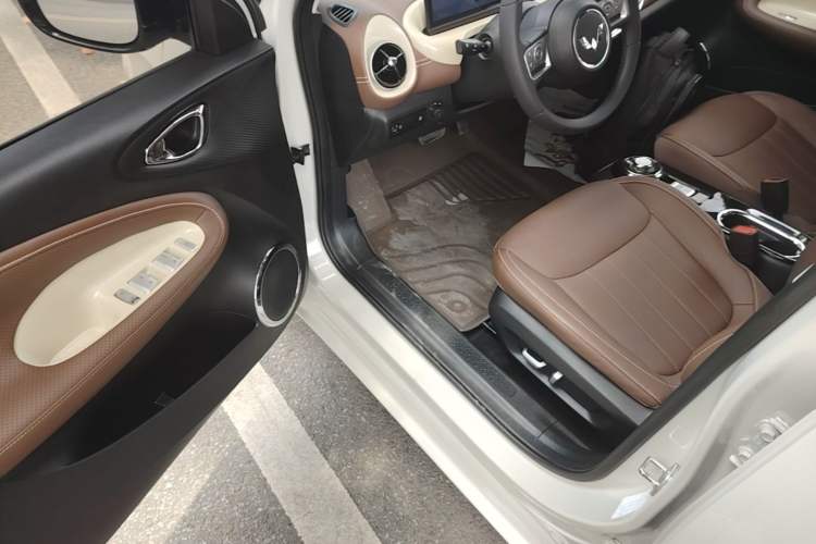 Used Wuling Bingo 2024 333 km Lingxi Connected Version Driver Seat