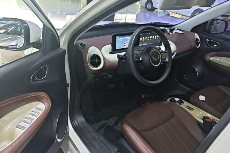 Used Wuling Bingo 2024 333 km Enjoyment Version Driver Seat