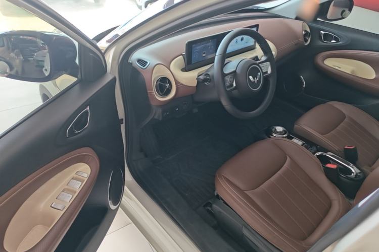 Used Wuling Bingo 2024 333 km Enjoyment Version Driver Seat