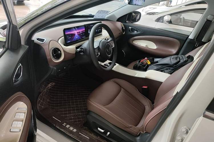 Used Wuling Bingo 2024 333 km Lingxi Connected Version Driver Seat
