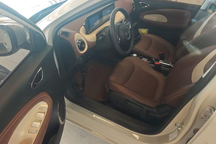 Used Wuling Bingo 2024 333 km Enjoyment Version Driver Seat