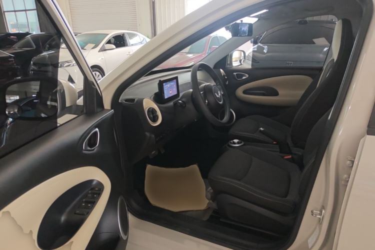 Used Wuling Bingo 2024 203km Light Edition Driver Seat