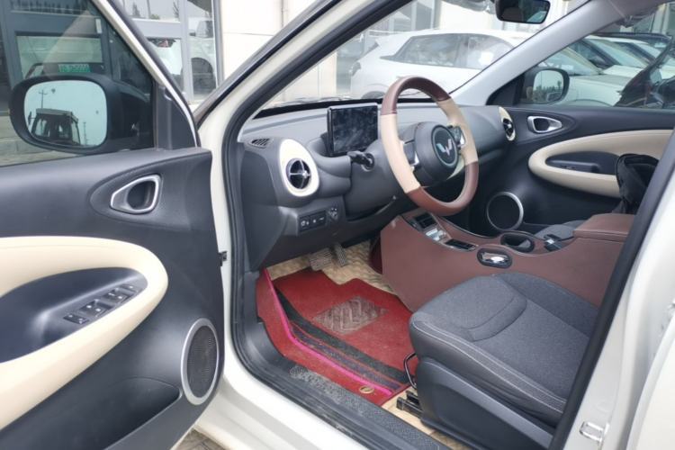 Used Wuling Bingo 2024 203km Light Edition Driver Seat