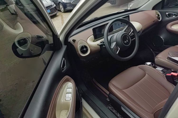 Used Wuling Bingo 2024 333 km Enjoyment Version Driver Seat