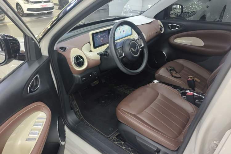 Used Wuling Bingo 2024 333 km Enjoyment Version Driver Seat