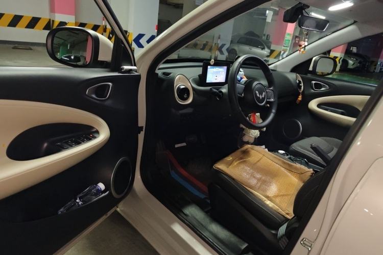 Used Wuling Bingo 2024 203km Light Edition Driver Seat