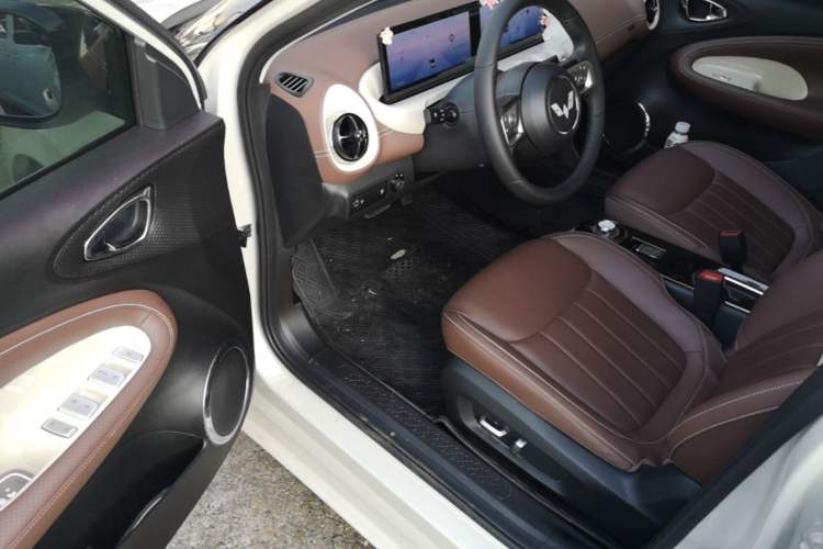 Used Wuling Bingo 2024 333 km Lingxi Connected Version Driver Seat