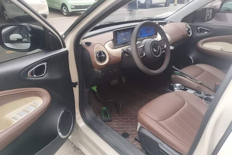 Used Wuling Bingo 2024 333 km Enjoyment Version Driver Seat