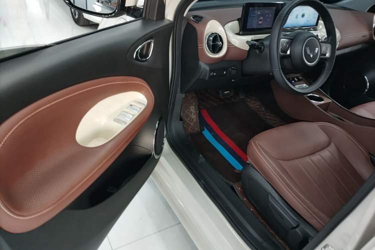Used Wuling Bingo 2024 333 km Enjoyment Version Driver Seat