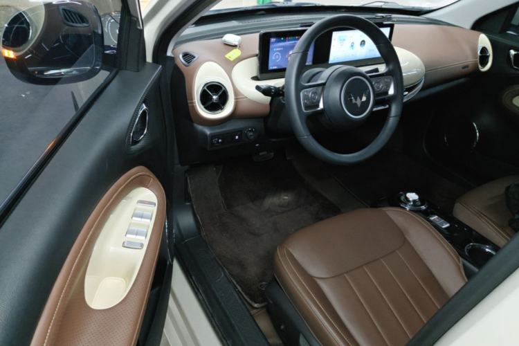 Used Wuling Bingo 2024 333 km Enjoyment Version Driver Seat