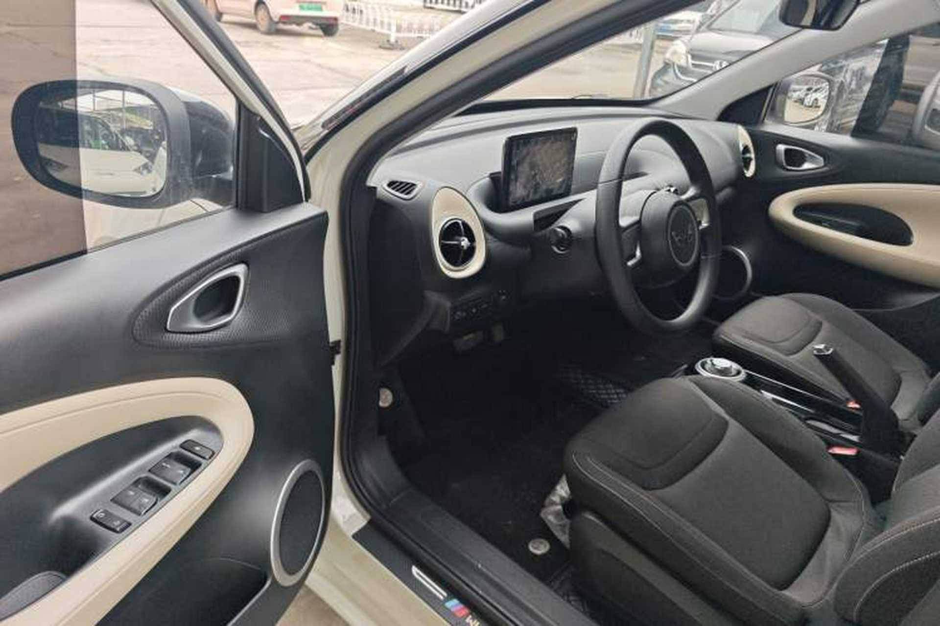 Used Wuling Bingo 2024 203km Light Edition Driver Seat