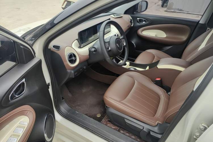 Used Wuling Bingo 2024 333 km Enjoyment Version Driver Seat