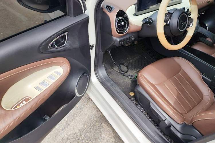 Used Wuling Bingo 2024 333 km Enjoyment Version Driver Seat