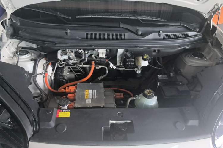 Used Wuling Bingo 2024 333 km Lingxi Connected Version Engine Bay