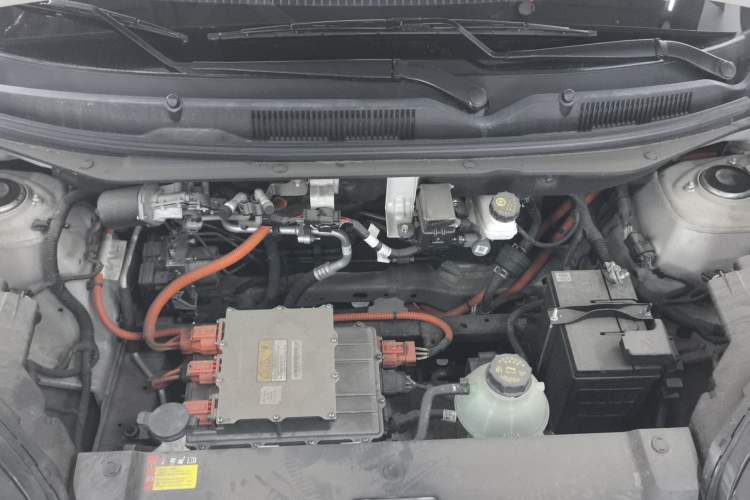 Used Wuling Bingo 2024 333 km Enjoyment Version Engine Bay