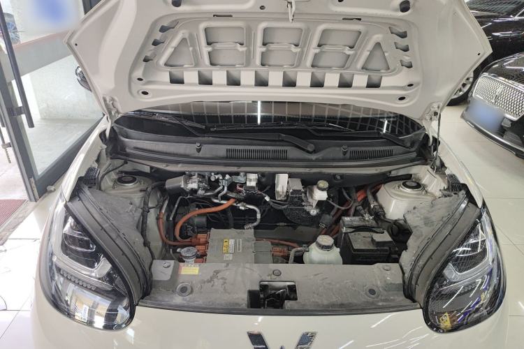 Used Wuling Bingo 2024 333 km Enjoyment Version Engine Bay