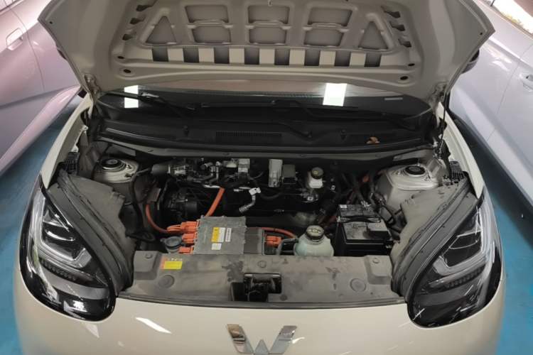 Used Wuling Bingo 2024 333 km Enjoyment Version Engine Bay