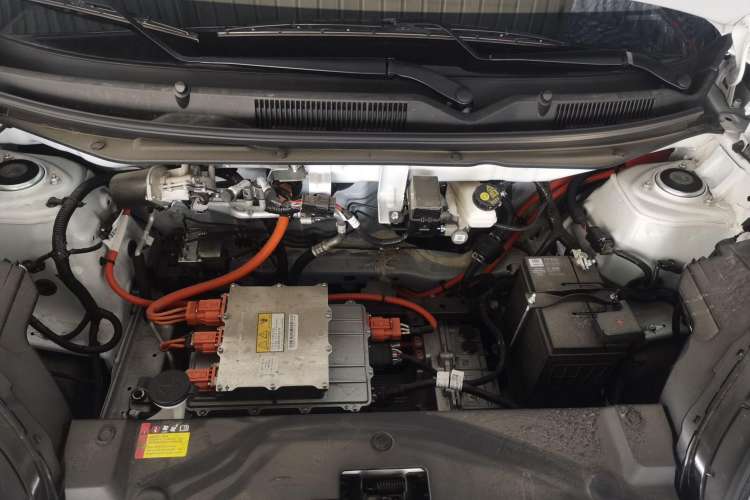 Used Wuling Bingo 2024 203km Light Edition Engine Bay