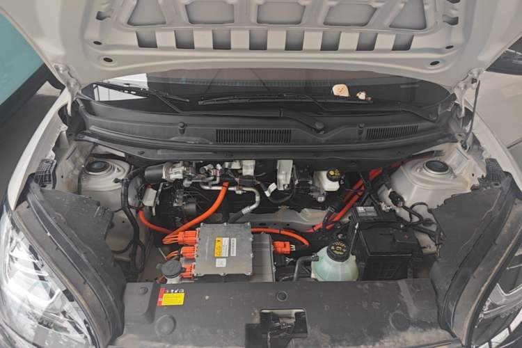 Used Wuling Bingo 2024 333 km Enjoyment Version Engine Bay