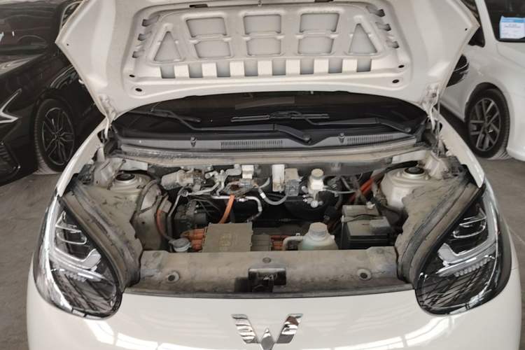 Used Wuling Bingo 2024 333 km Enjoyment Version Engine Bay