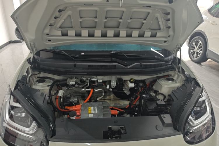 Used Wuling Bingo 2024 203km Light Edition Engine Bay