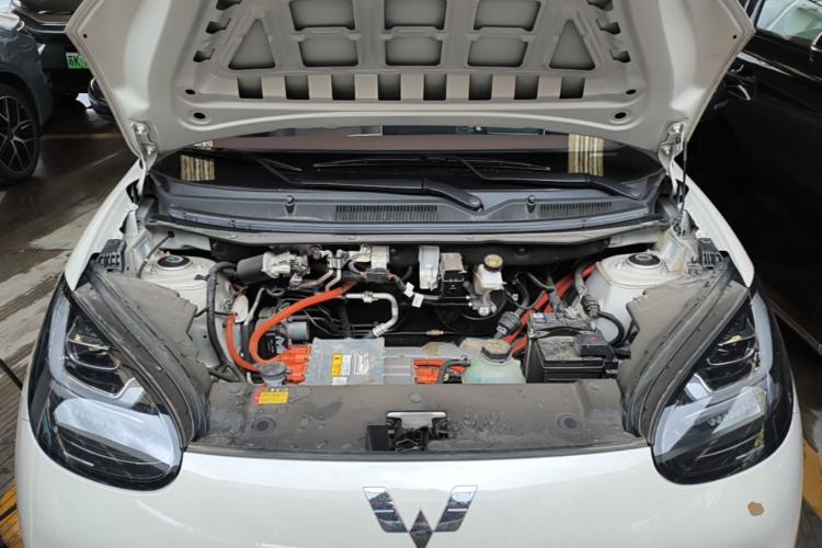 Used Wuling Bingo 2024 333 km Enjoyment Version Engine Bay