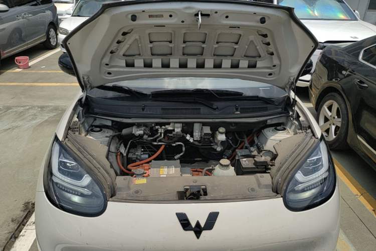Used Wuling Bingo 2024 333 km Enjoyment Version Engine Bay