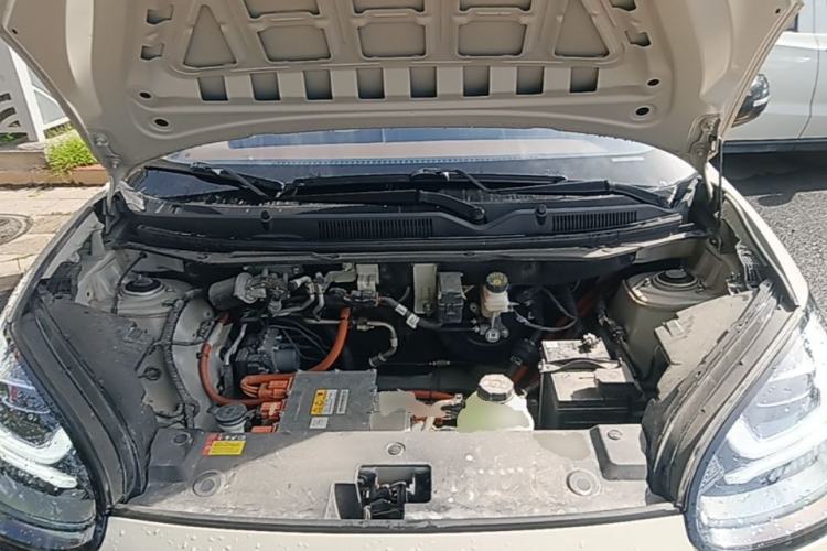Used Wuling Bingo 2024 333 km Enjoyment Version Engine Bay