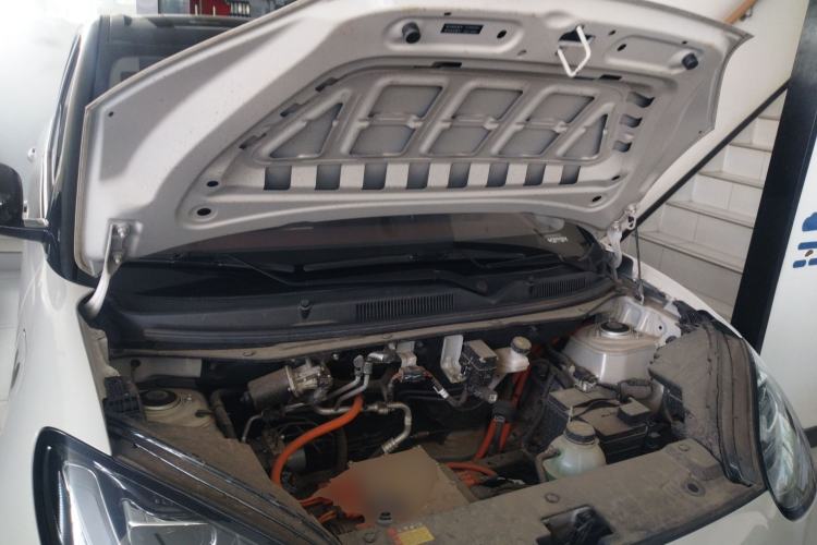 Used Wuling Bingo 2024 333 km Enjoyment Version Engine Bay