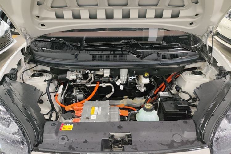 Used Wuling Bingo 2024 333 km Enjoyment Version Engine Bay