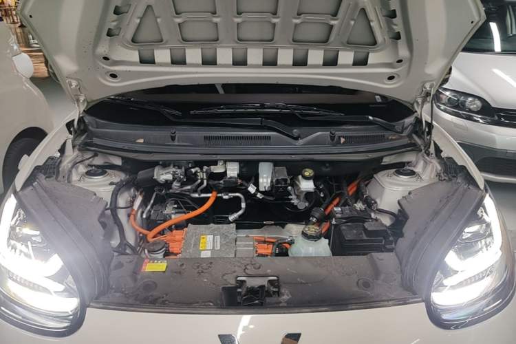 Used Wuling Bingo 2024 333 km Enjoyment Version Engine Bay