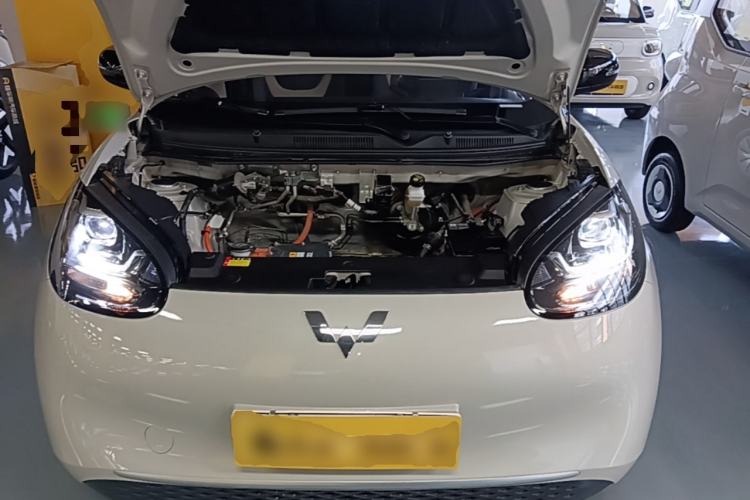 Used Wuling Bingo 2024 203km Light Edition Engine Bay