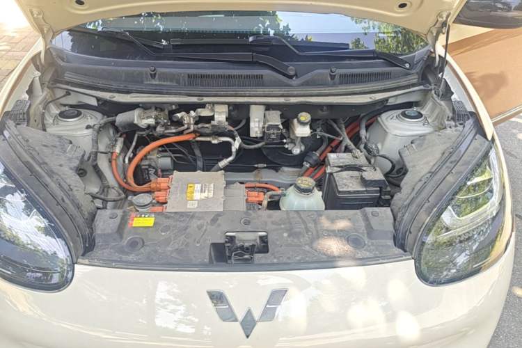 Used Wuling Bingo 2024 333 km Enjoyment Version Engine Bay