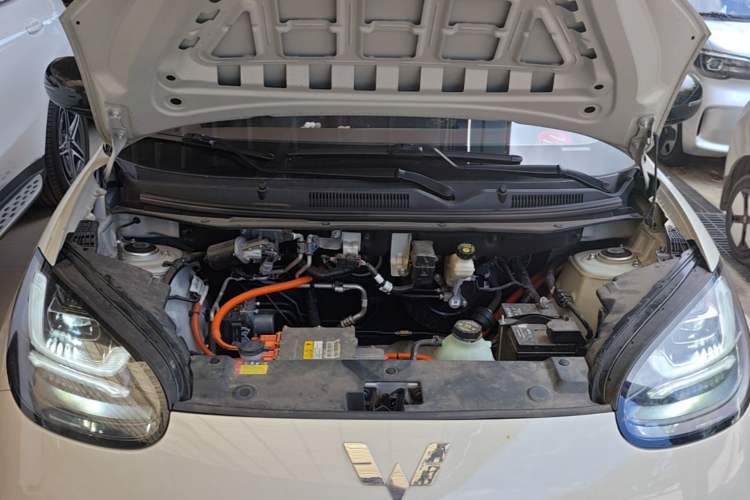 Used Wuling Bingo 2024 333 km Enjoyment Version Engine Bay
