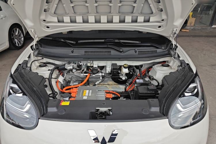 Used Wuling Bingo 2024 203km Light Edition Engine Bay