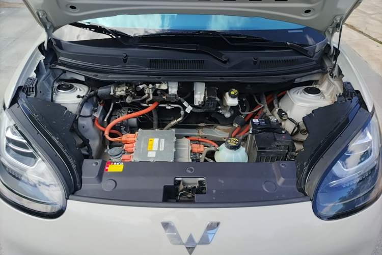 Used Wuling Bingo 2024 333 km Enjoyment Version Engine Bay