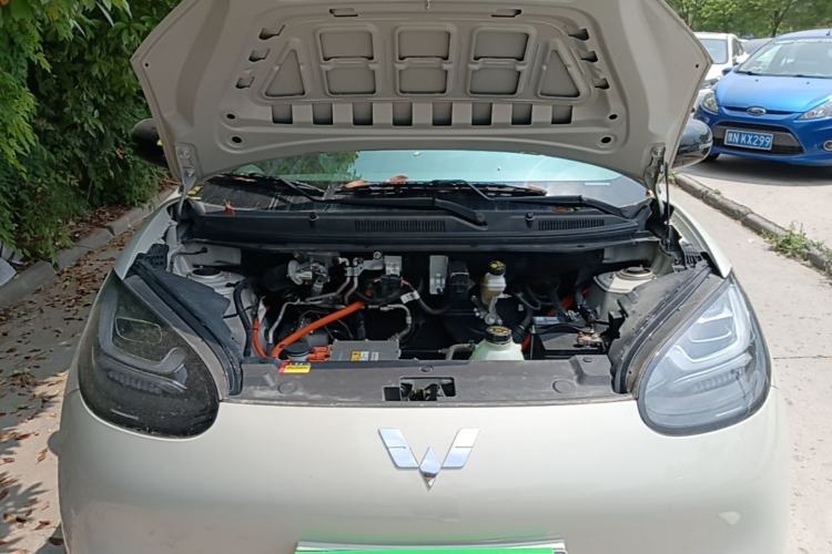 Used Wuling Bingo 2024 333 km Enjoyment Version Engine Bay