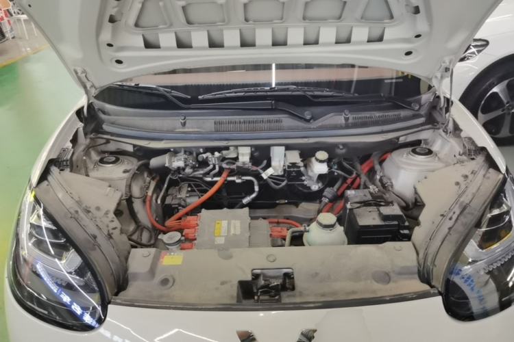 Used Wuling Bingo 2024 333 km Enjoyment Version Engine Bay
